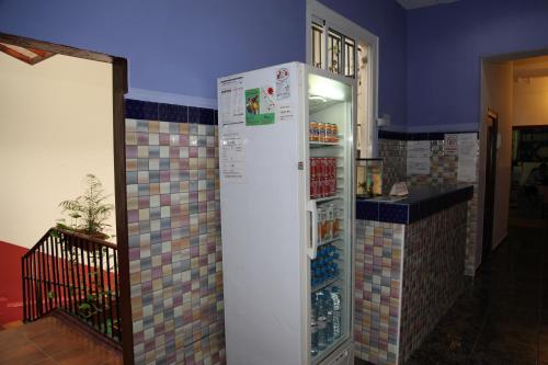 Kuchyň nebo kuchyňský kout v ubytování Central Station Hostel Barcelona