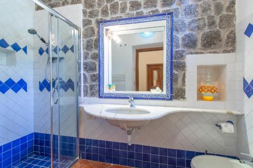 A bathroom at Villamena