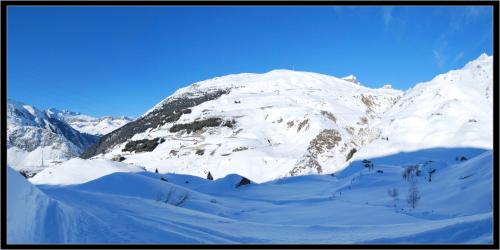 Hotel Piz Badus in de winter