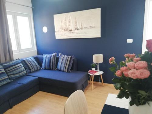 Studio C, free parking