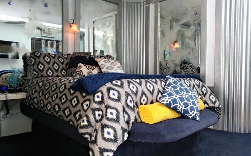 Wikiup Hummingbird Hotel – Photos 5