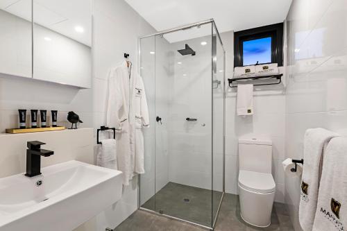 Manhattan Apartments - Notting Hill tesisinde bir banyo
