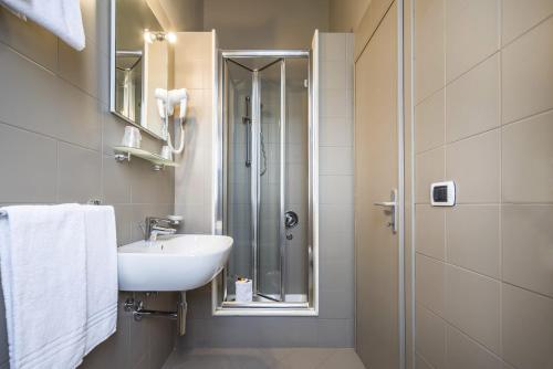 Koupelna v ubytování Hotel Est Piombino