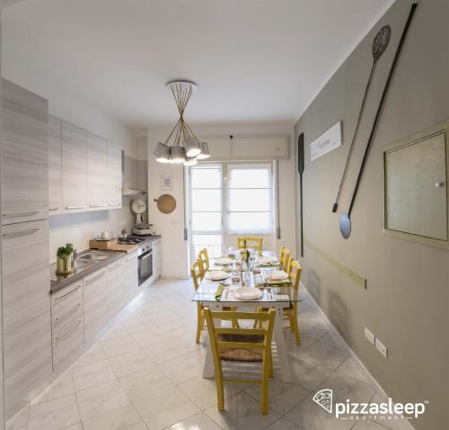 Dapur atau dapur kecil di PizzaSleep -apartment-