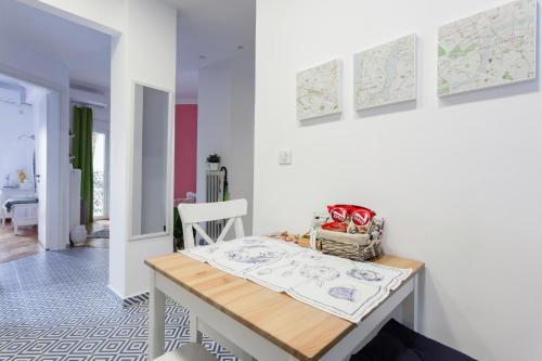 Retropolitan Living Athens