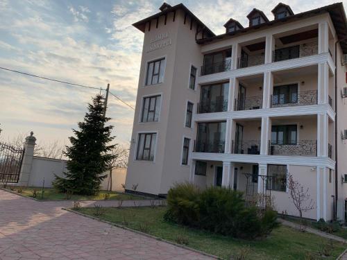 Gallery image of Pension Hanul Andritei in Craiova