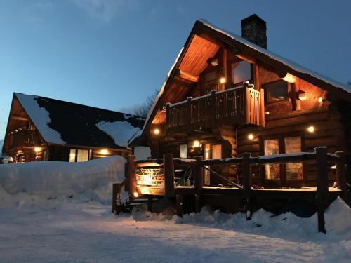 log Hotel kamloops during the winter