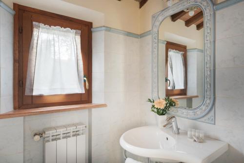 Bilik mandi di La Folaga del Trasimeno