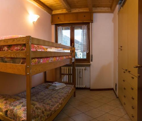 Goccia di Resina #Sharingorobie emeletes ágyai egy szobában