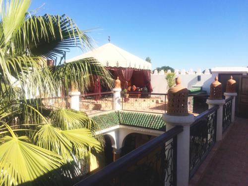 Balkón nebo terasa v ubytování Riad Fatinat Marrakech