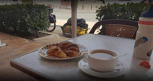 Afbeelding uit fotogalerij van Hôtel des Voyageurs - Cronat in Cronat