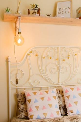 Ένα ή περισσότερα κρεβάτια σε δωμάτιο στο Quebra Costas Rooms Torres Vedras