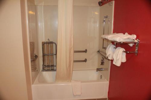 Gallery image of Americas Best Value Inn - Fredericksburg North in Fredericksburg