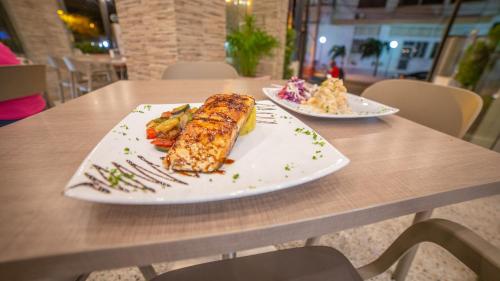 Comida en el hotel o alrededores