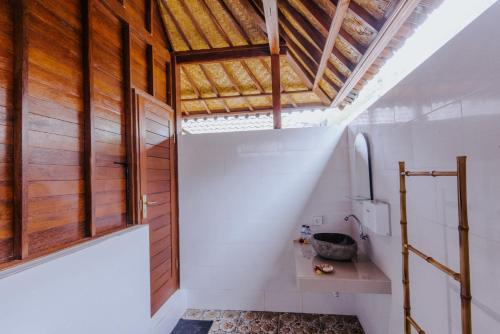 Φωτογραφία από το άλμπουμ του Sunday Huts Lembongan σε Nusa Lembongan