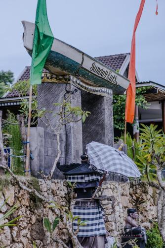 Κήπος έξω από το Sunday Huts Lembongan