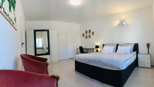 Кровать или кровати в номере Lina Rooms Hostel