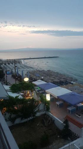 Gallery image of Seaside apartment,just on the beach, unique view in Kallithea Halkidikis