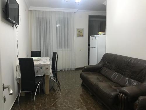 Photo de la galerie de l'établissement Apartment Mandarin, à Kobuleti