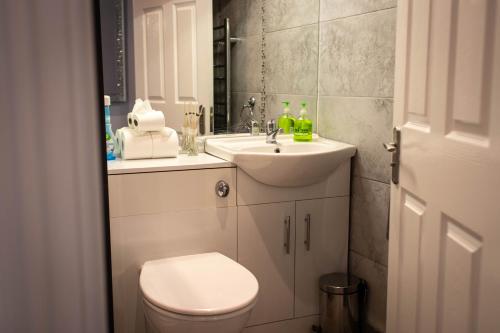 19 Rodney Street Apartments photo 164