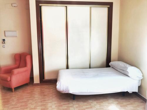 Apartahotel la torre, Antequera, Spain - Booking.com