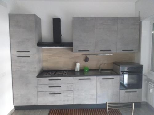 Dapur atau dapur kecil di M&Y S HOUSE vicino alle spiagge Lavagna
