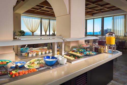 Đồ ăn tại/gần resort