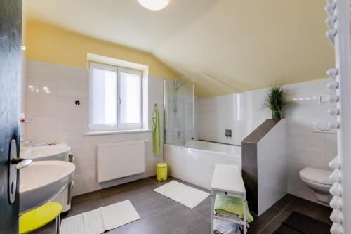 Kúpeľňa v ubytovaní Gerli Appartement Mariazell