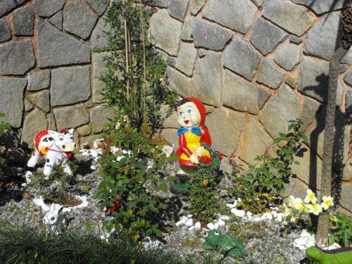 Un jardín fuera de Pousada Cascata dos Amores
