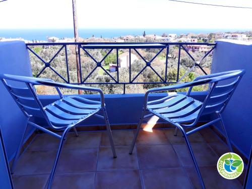 Balkoni atau teres di Point Twins Apartments