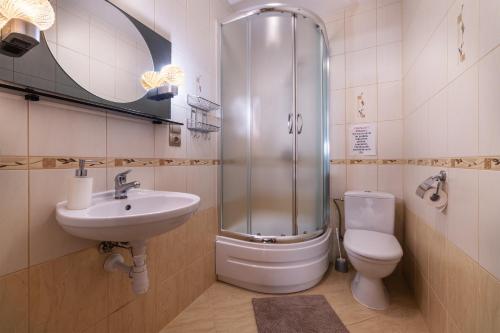 Koupelna v ubytování Willa Wiktoria w Rozewiu - Parking w cenie!