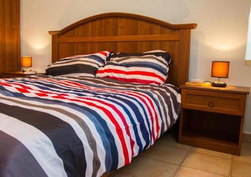 Posteľ alebo postele v izbe v ubytovaní Apartments Jozić