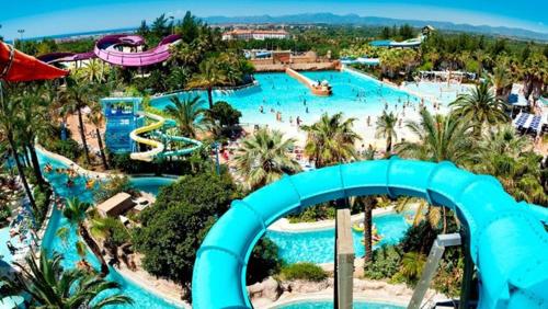 VILLA WINE EXPERIENCE Salou Center - SPA & Wine