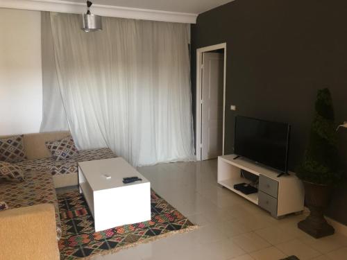 Pool View One bedroom Apt - B103