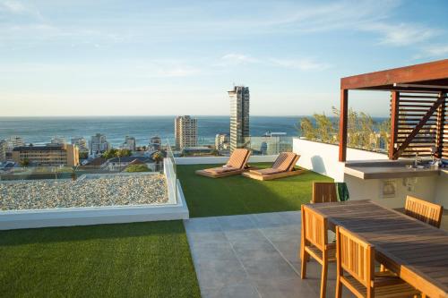 Gallery image of Elements Luxury Suites by Totalstay in Cape Town