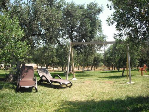 Κήπος έξω από το B&B Lu Palummaru