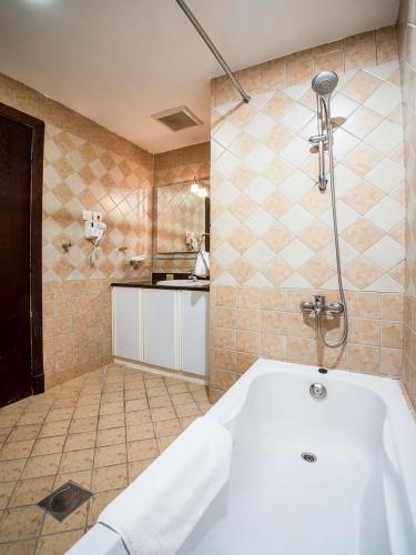 Ванная комната в ITLALA ALSHARQ FOR SERVICED APARTMENTs