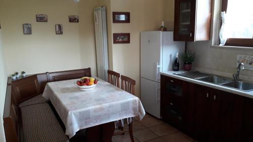 Kuchyň nebo kuchyňský kout v ubytování Apartman Lena Umag