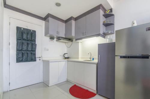 Avenir Condo for rent near IT Park Cebu with FREE Netflix, 49-inch Samsung Curve TV