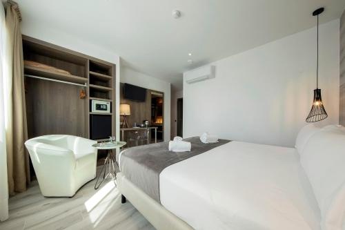 Hotel Oasis, Barcelona – Updated 2022 Prices