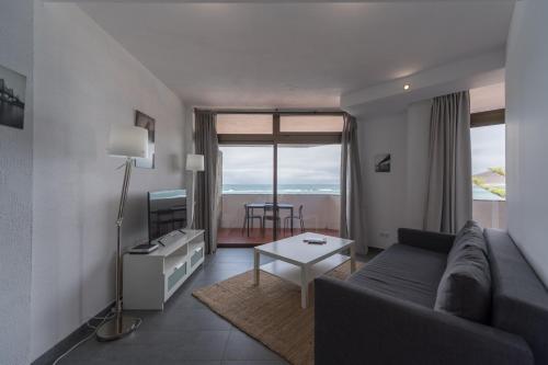 Vista Dorada al mar balcón-Wifi By CanariasGetaway