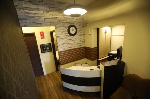 Koupelna v ubytování Nestlay Rooms Ambattur