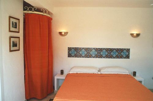 A bed or beds in a room at Porta D'Oriente Suite
