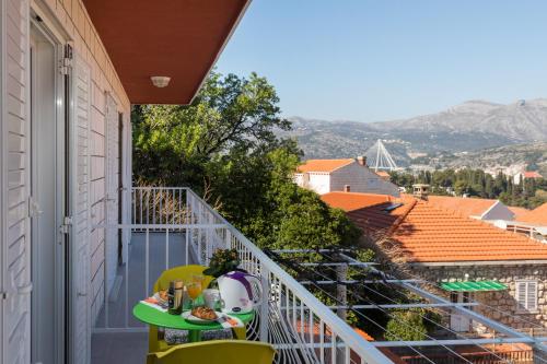 Apartments Lile