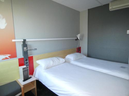 ibis Saintes