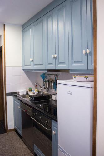 Dapur atau dapur kecil di Casas do Eido e Casa da Viúva