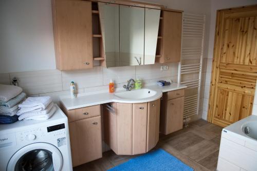 Fotografie z fotogalerie ubytování Monteur & Geschäftsreisen Zimmer in Celle CS11 v destinaci Celle