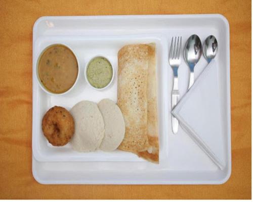 Еда / где поесть недалеко от курортного отеля