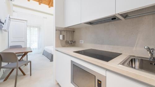 Dapur atau dapur kecil di Italianway - Locanda della Meridiana