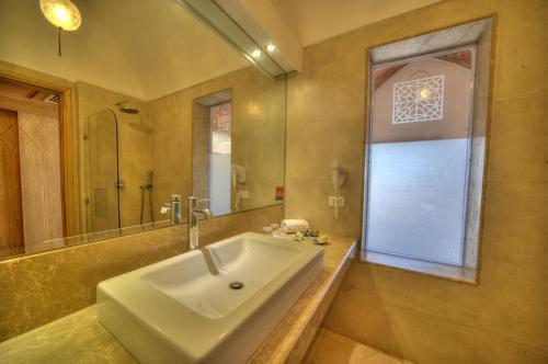 Kylpyhuone majoituspaikassa Shams Alam Beach Resort